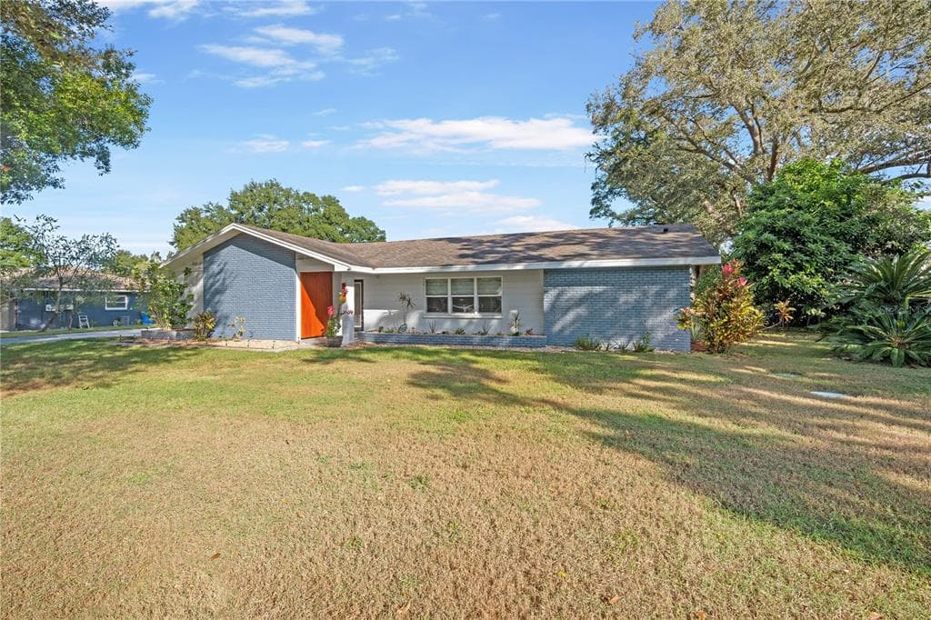608 OVERHILL DRIVE BRANDON, FL 33511