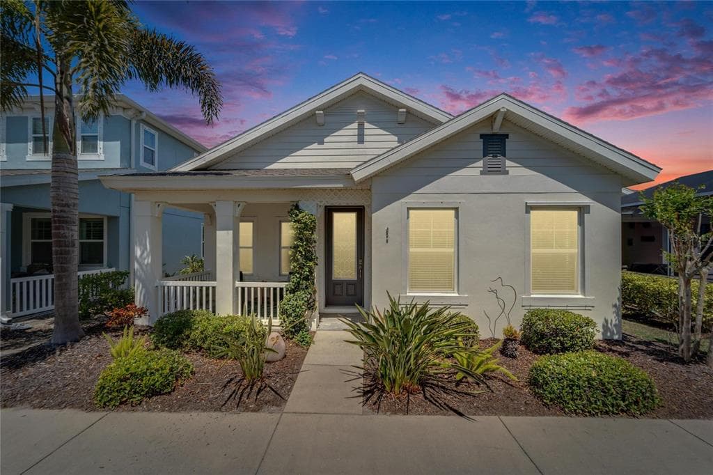 606 WINTERSIDE DRIVE APOLLO BEACH, FL 33572