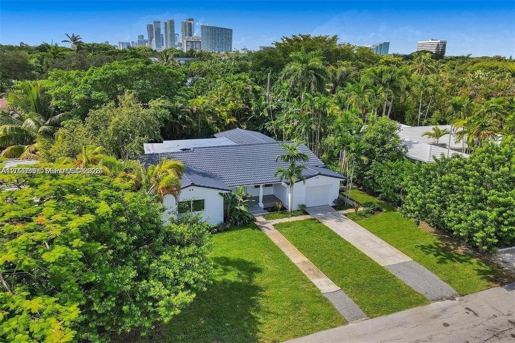 630 NE 52ND TERRACE MIAMI, FL 33137