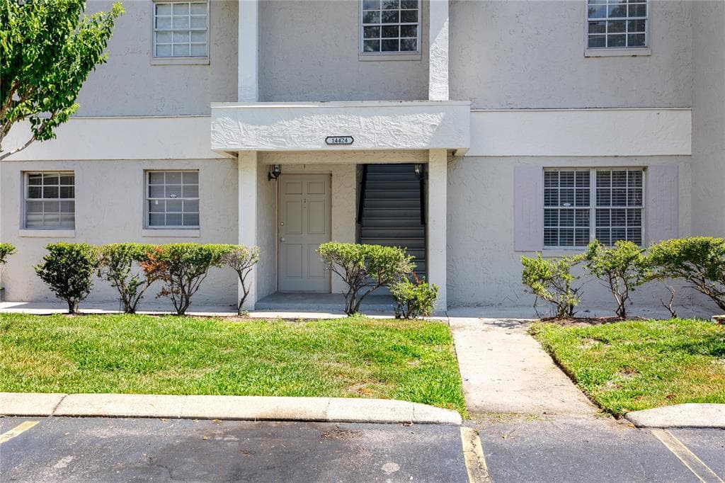 14424 REUTER STRASSE CIRCLE UNIT 104 TAMPA, FL 33613