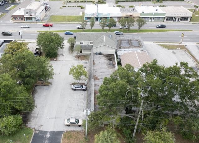 5650 PARK BOULEVARD N UNIT 6 PINELLAS PARK, FL 33781