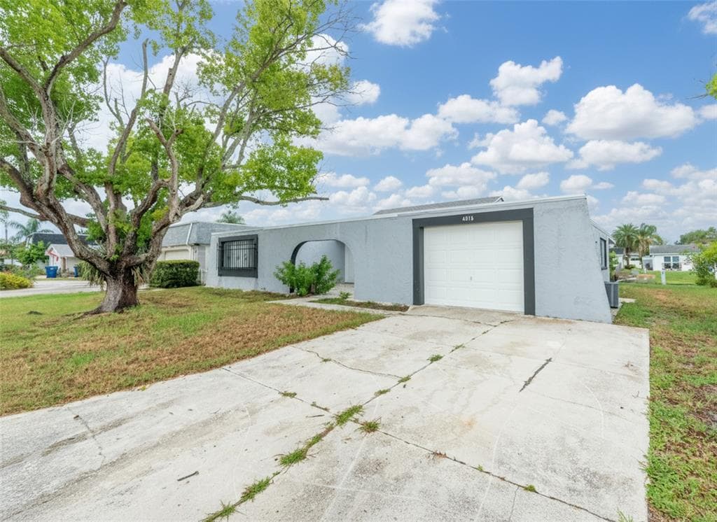 4016 GRAYTON DRIVE NEW PORT RICHEY, FL 34652