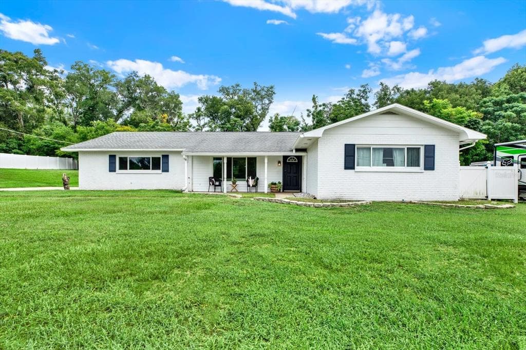 36639 JEFFERSON AVENUE DADE CITY, FL 33523