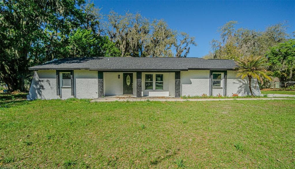 8807 OVERLOOK DRIVE WESLEY CHAPEL, FL 33545