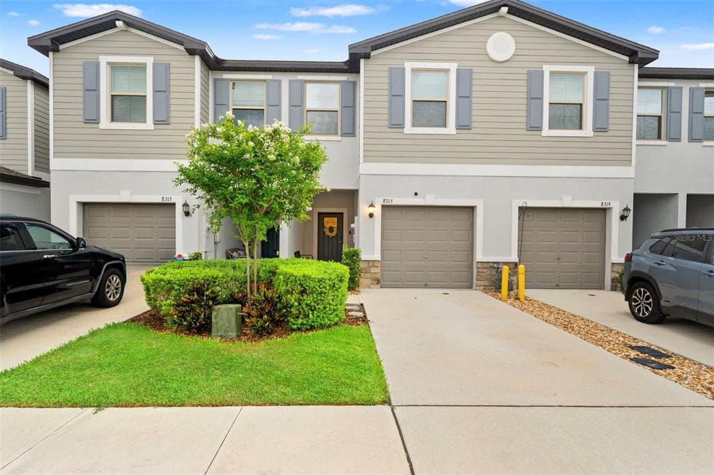 8315 CORNER PINE WAY NEW PORT RICHEY, FL 34655