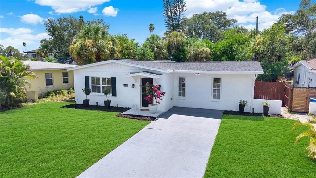 4200 HUNTINGTON STREET NE ST PETERSBURG, FL 33703