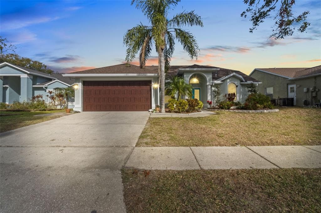 731 BRITTANY PARK BOULEVARD TARPON SPRINGS, FL 34689