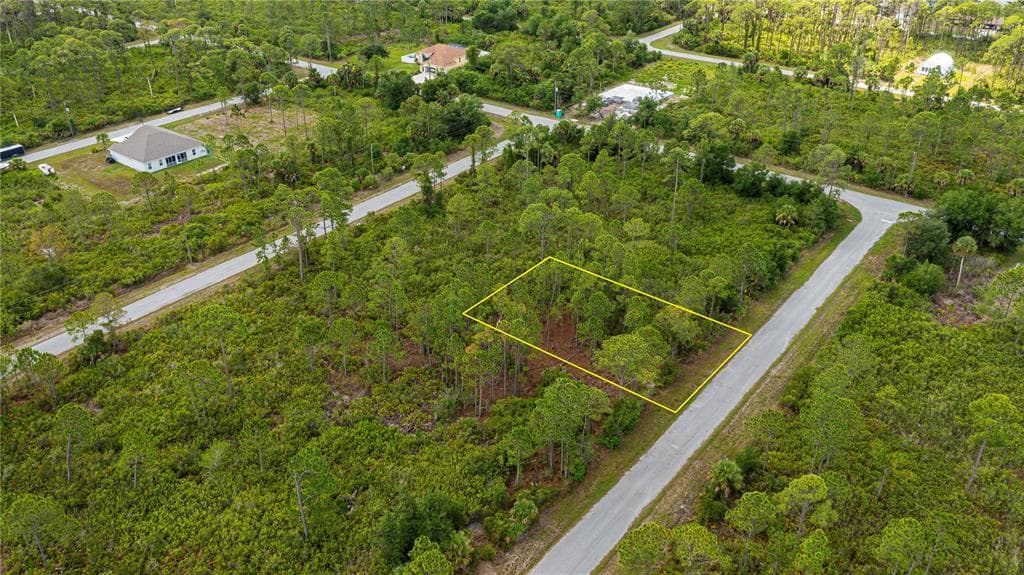 474 HANSCOM STREET PORT CHARLOTTE, FL 33953
