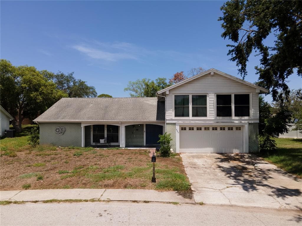 8505 MILL CREEK LANE