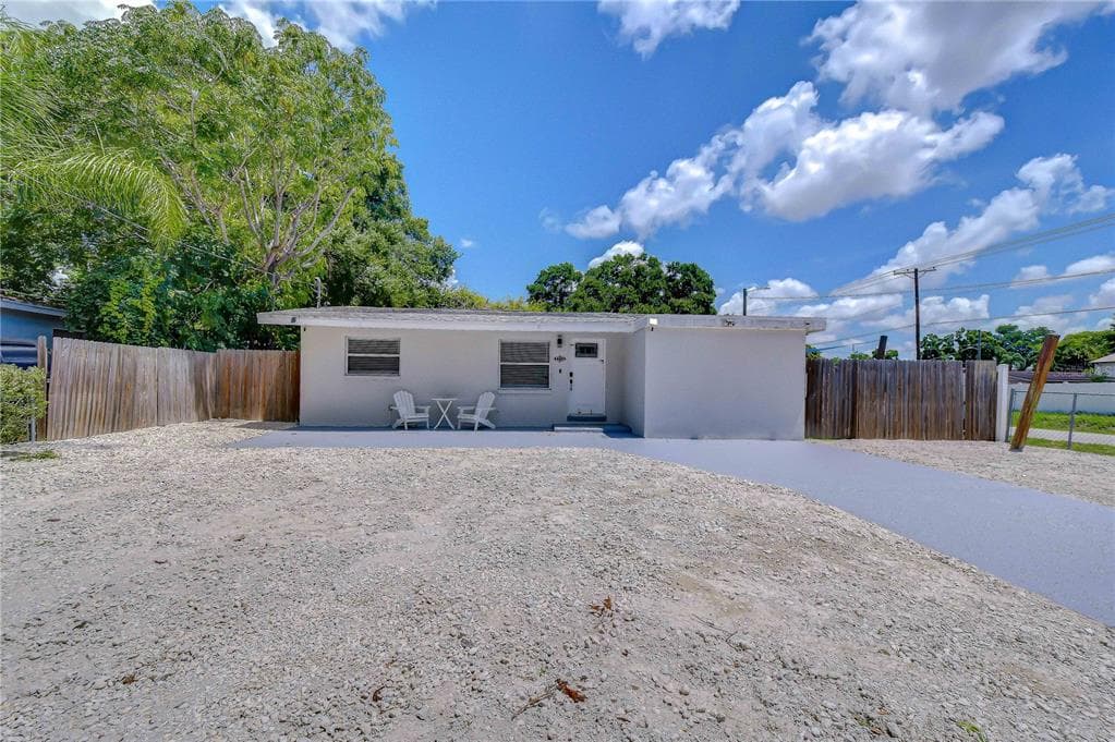 2714 E 98TH AVENUE TAMPA, FL 33612