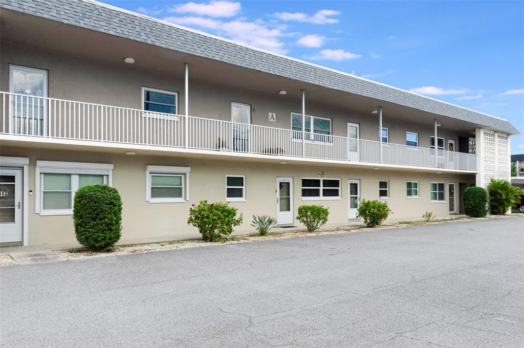 1225 58TH STREET N UNIT 203A