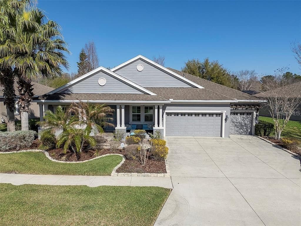 19419 AUTUMN CHASE COURT