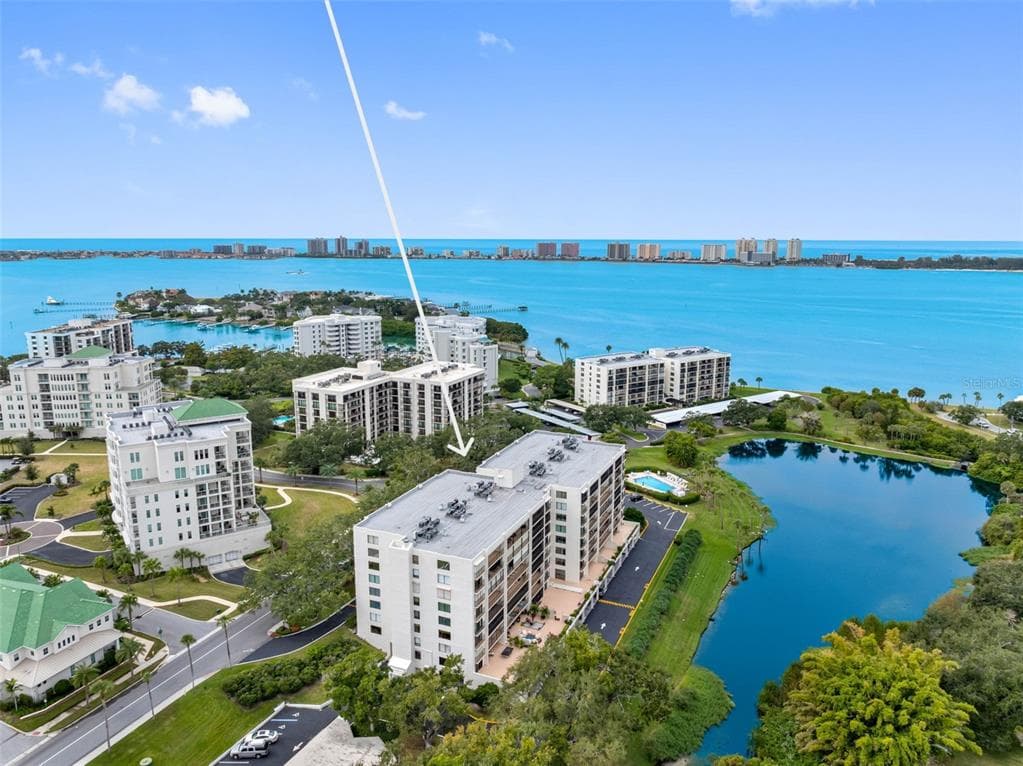 220 BELLEVIEW BOULEVARD UNIT 412