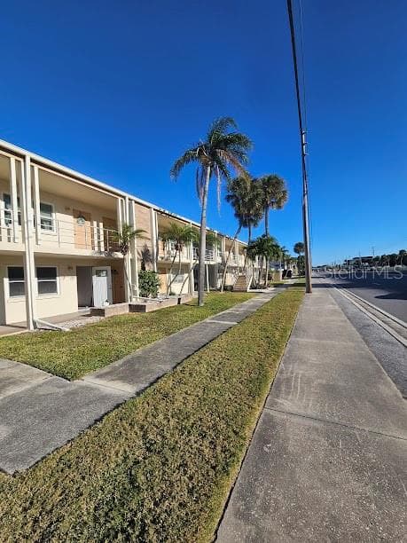 4565 DUHME ROAD UNIT 207