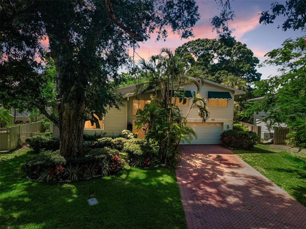 14279 85TH AVENUE SEMINOLE, FL 33776