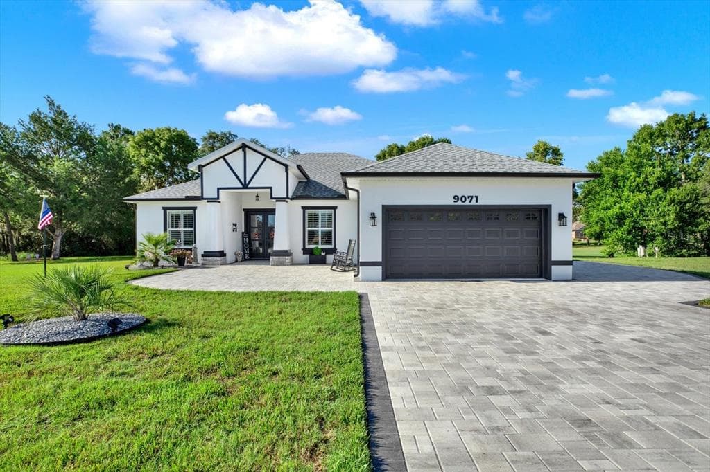9071 LENORE COURT WEEKI WACHEE, FL 34613