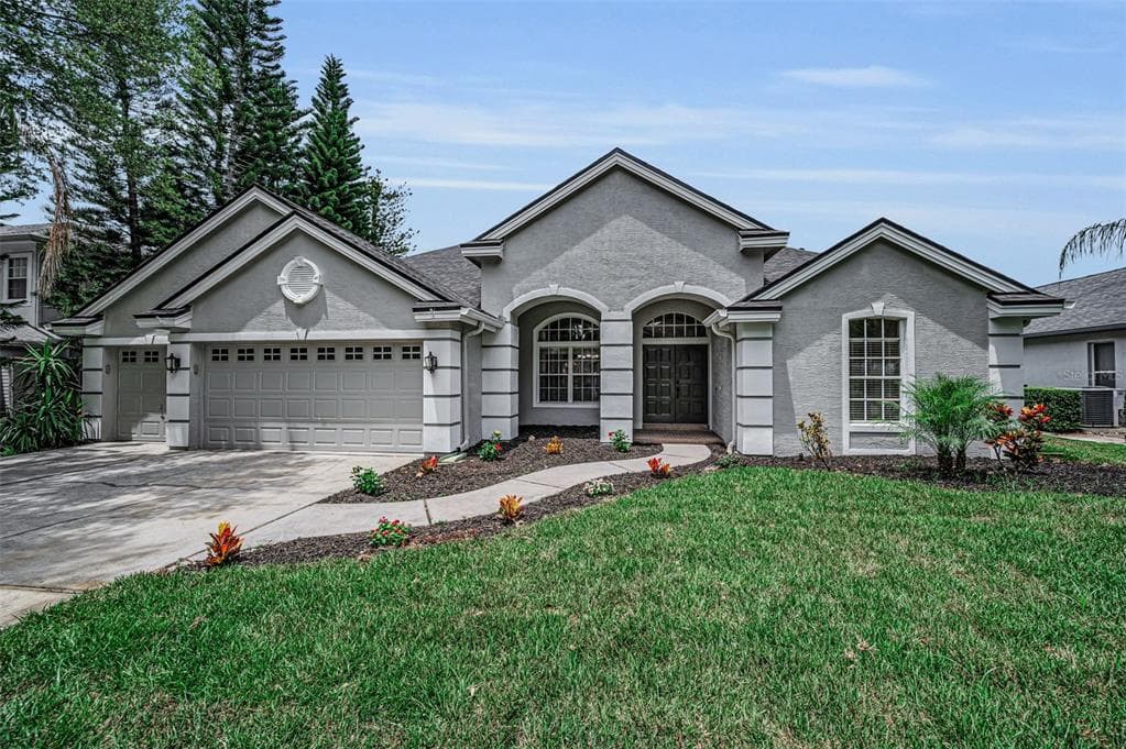 4084 LIGUSTRUM DRIVE