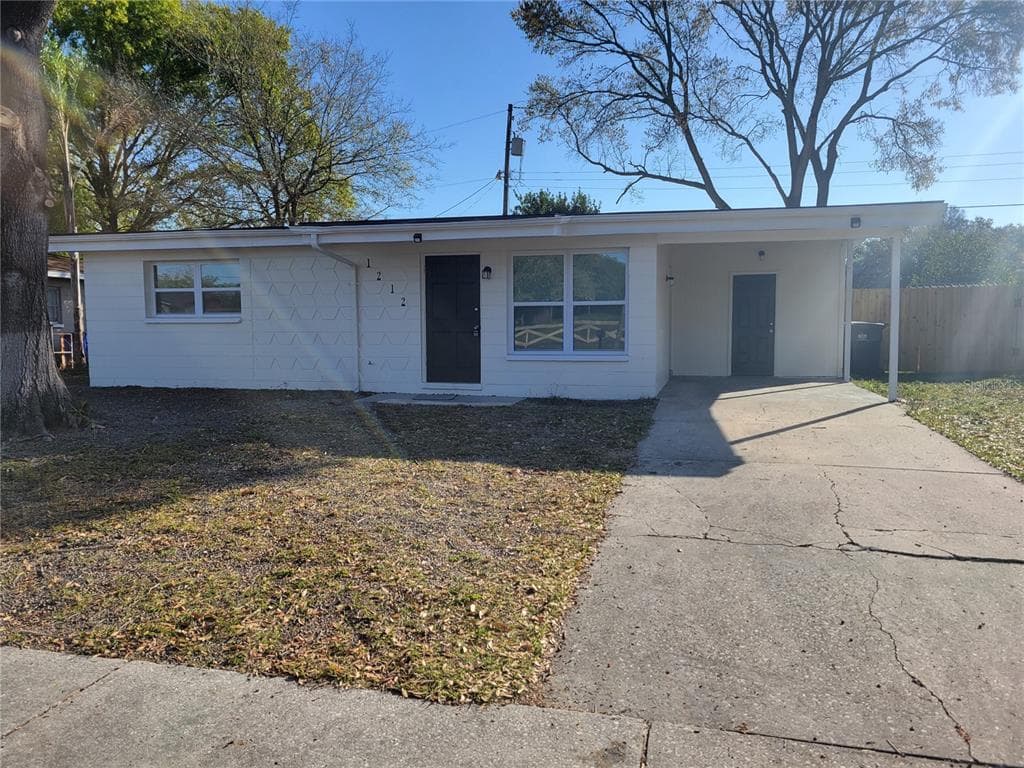 1212 WINDERMERE WAY TAMPA, FL 33619