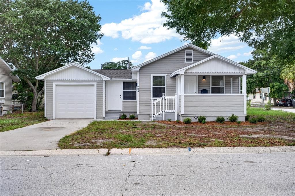 1905 24TH STREET S ST PETERSBURG, FL 33712