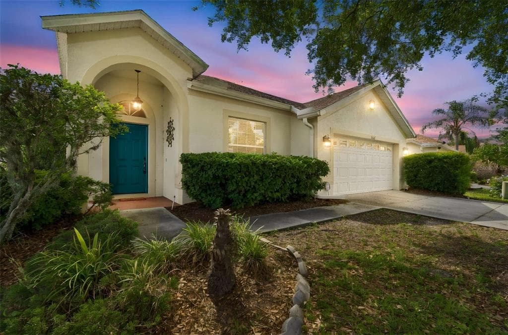4017 LANGDRUM DRIVE WESLEY CHAPEL, FL 33543