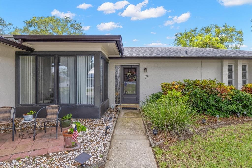 1227 QUEEN ANNE DRIVE UNIT A PALM HARBOR, FL 34684