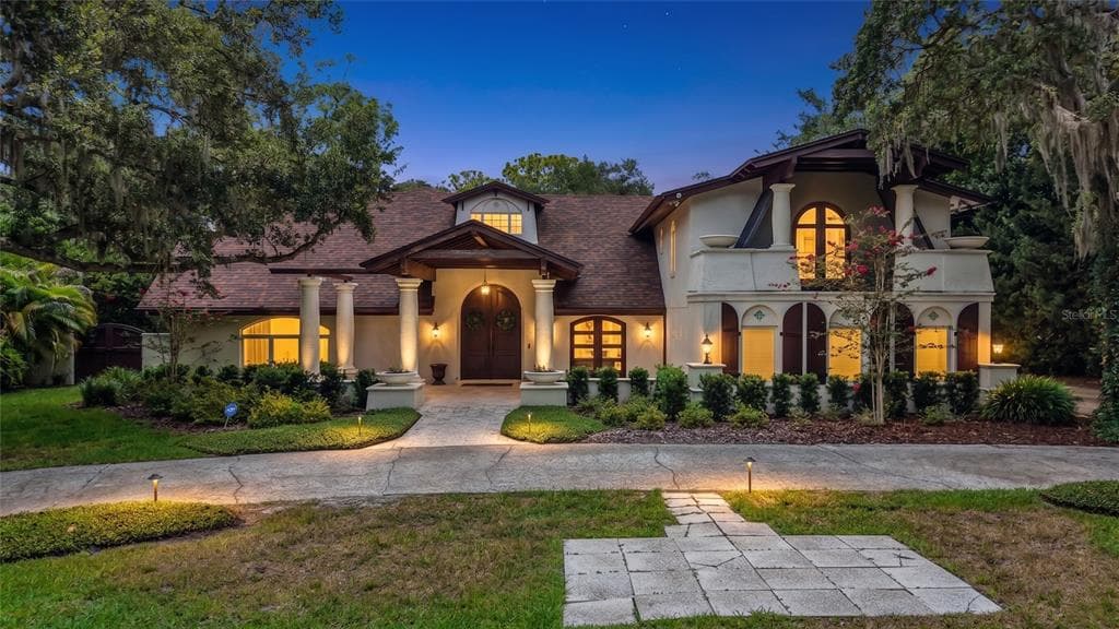 1850 OAK CREEK DRIVE