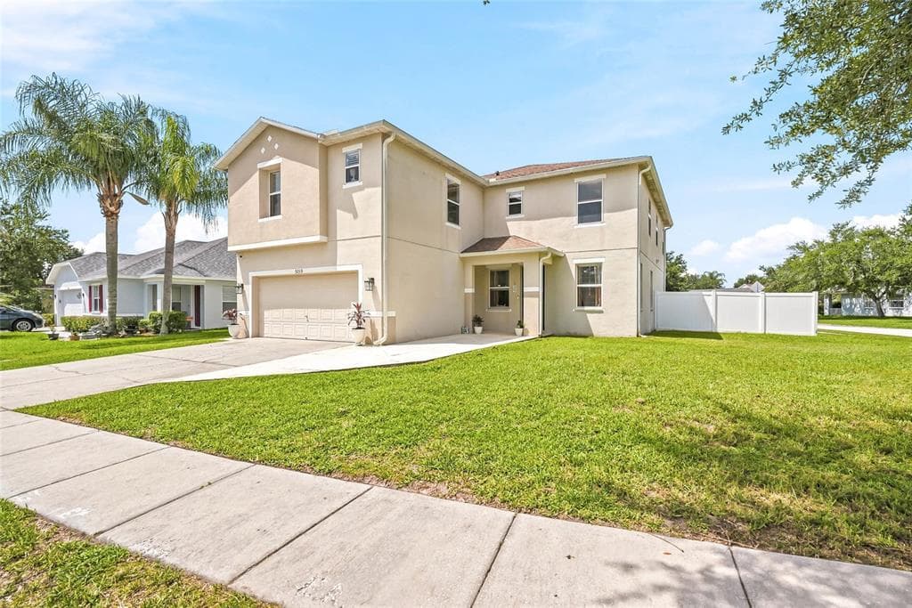 5213 PRAIRIE VIEW WAY WESLEY CHAPEL, FL 33545