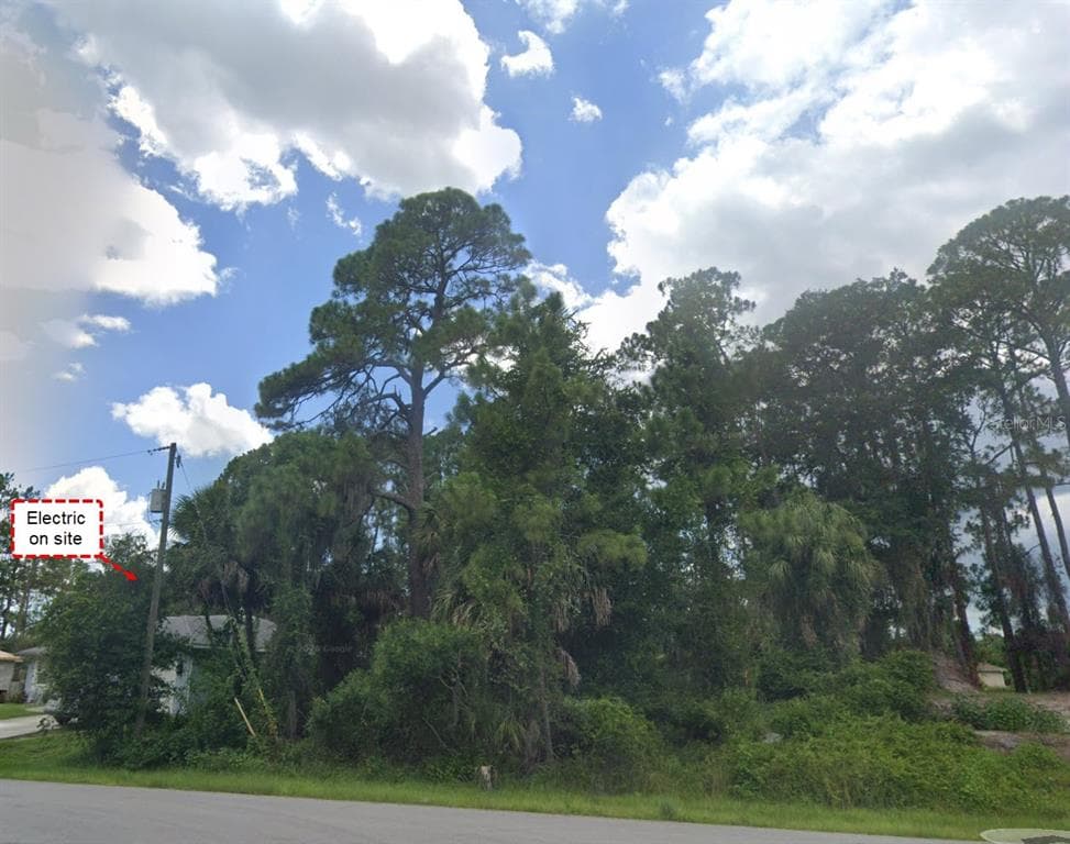 CHEROKEE STREET NORTH PORT, FL 34286
