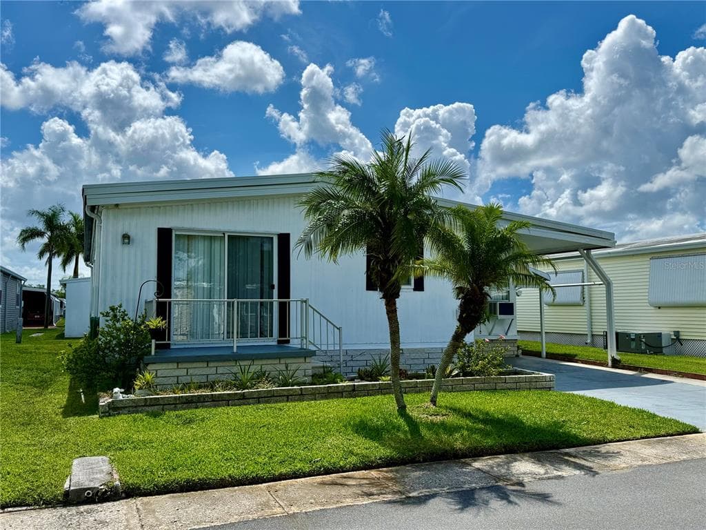82167 D STREET N UNIT 167 PINELLAS PARK, FL 33781
