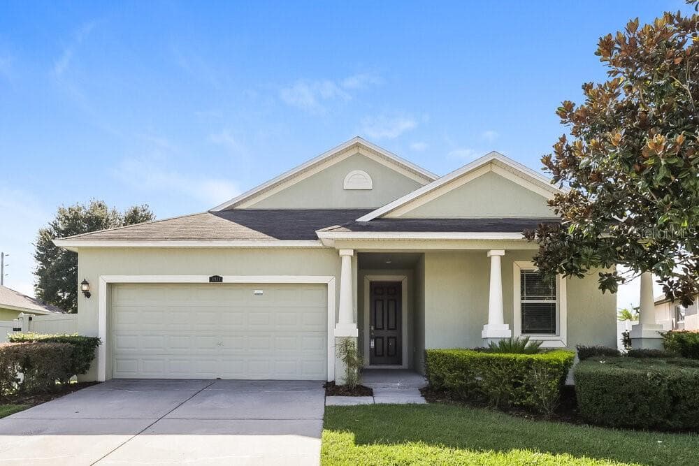 3911 CONSTANTINE LOOP WESLEY CHAPEL, FL 33543