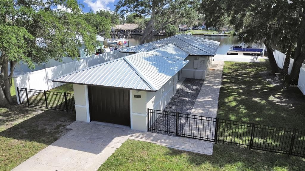 5419 COTEE RIVER DRIVE