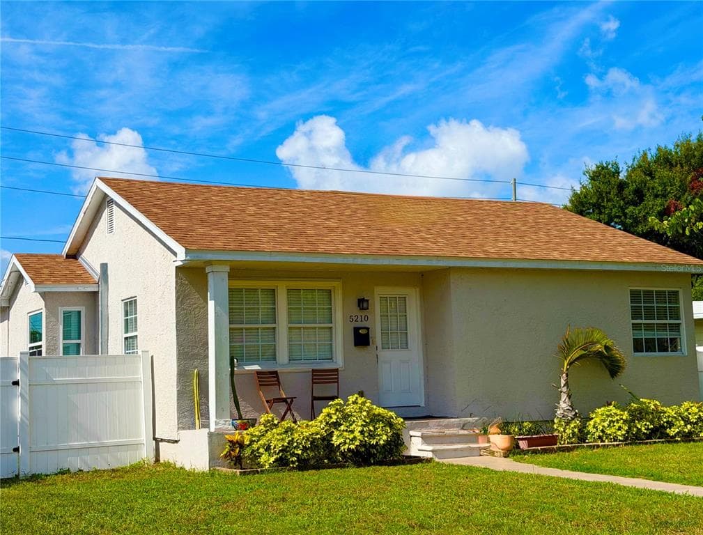 5210 4TH AVENUE N ST PETERSBURG, FL 33710