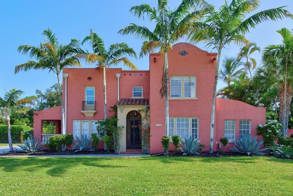 7810 SENRAB DRIVE