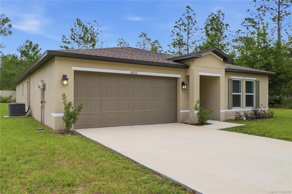 8827 N VIENNA DRIVE DUNNELLON, FL 34433