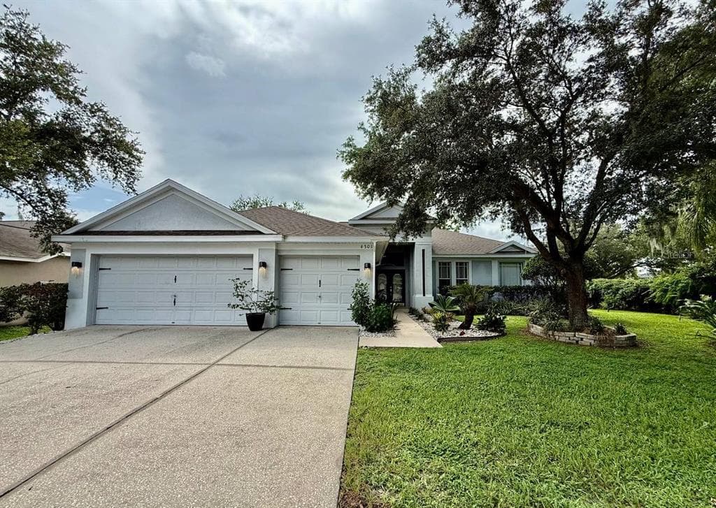 4301 RIVER CLOSE BOULEVARD VALRICO, FL 33596
