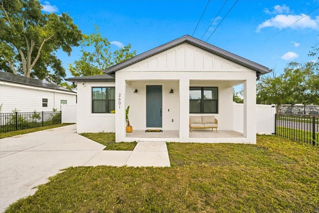 2601 E 24TH AVENUE TAMPA, FL 33605