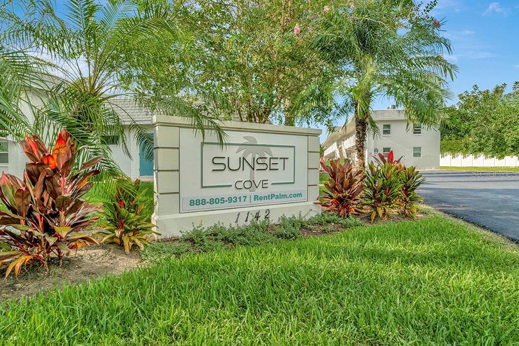 1142 SUNSET POINT ROAD CLEARWATER, FL 33755