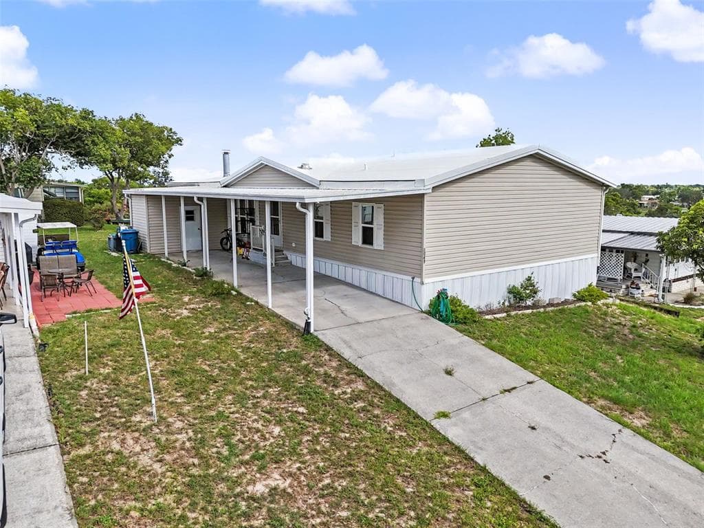 8043 TOWER STREET BROOKSVILLE, FL 34613