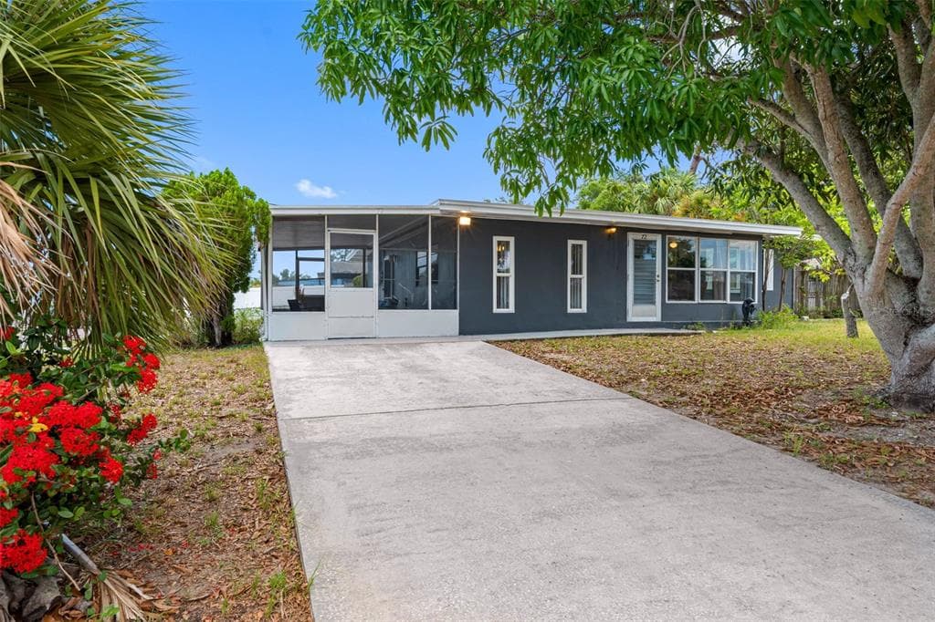 72 LAKE SHORE DRIVE PALM HARBOR, FL 34684