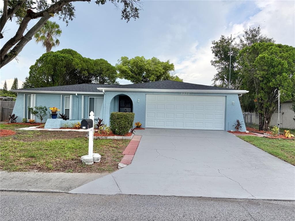 8938 COCHISE LANE PORT RICHEY, FL 34668