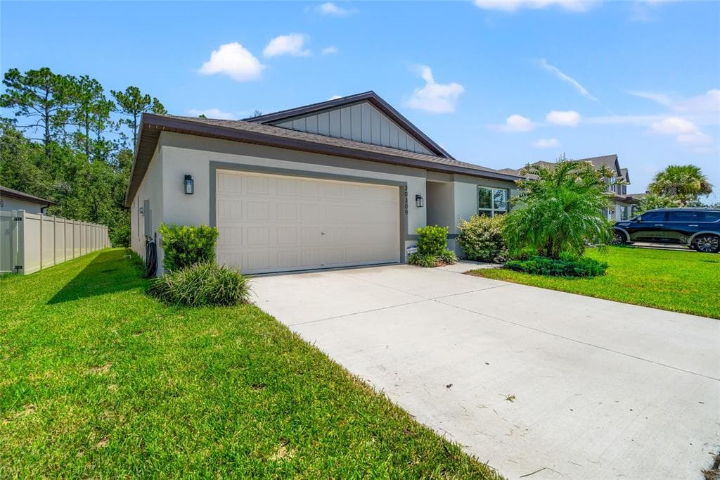 30309 MARQUETTE AVENUE WESLEY CHAPEL, FL 33545