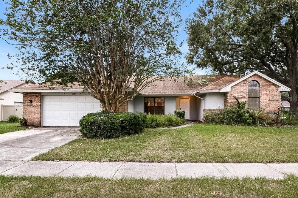 2924 CARCROSS COURT ORLANDO, FL 32837