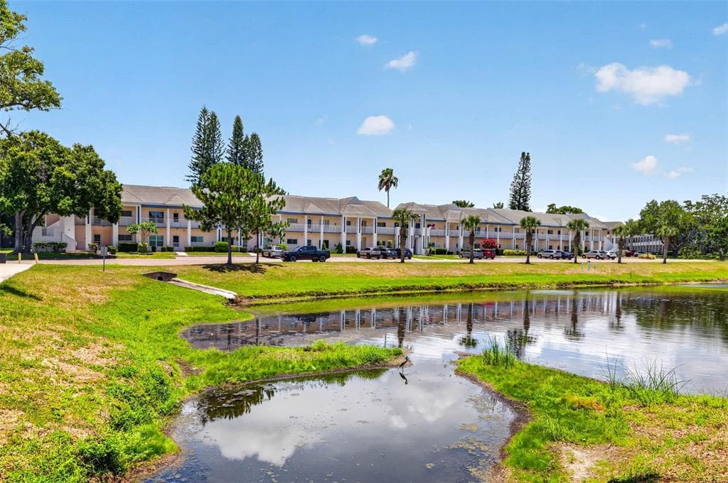 2291 AMERICUS BOULEVARD W UNIT 25 CLEARWATER, FL 33763