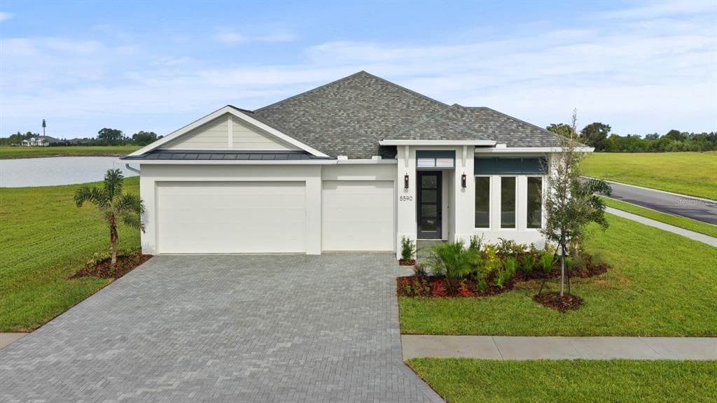 5590 VIBRANT VINE DRIVE WIMAUMA, FL 33598