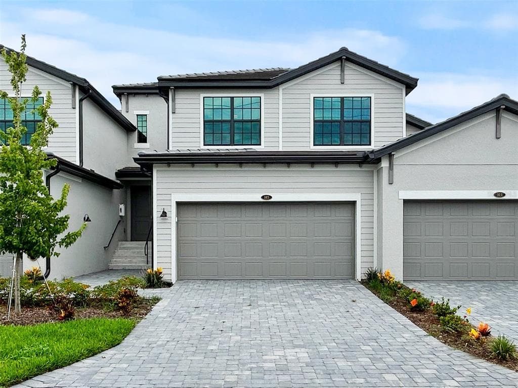 5552 SUMMIT POINTE CIRCLE UNIT #103