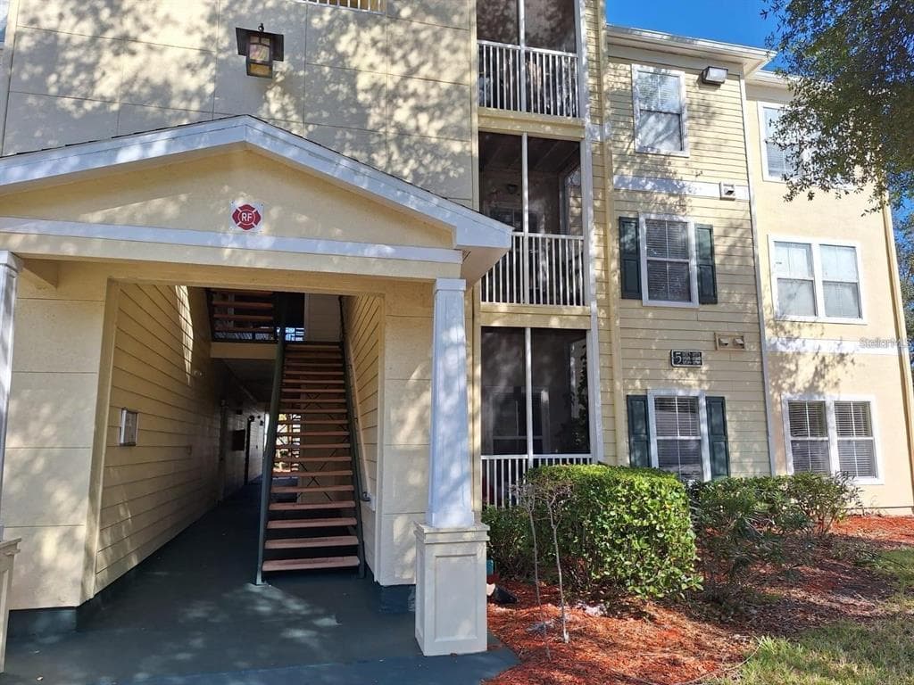 18387 BRIDLE CLUB DRIVE UNIT 18387