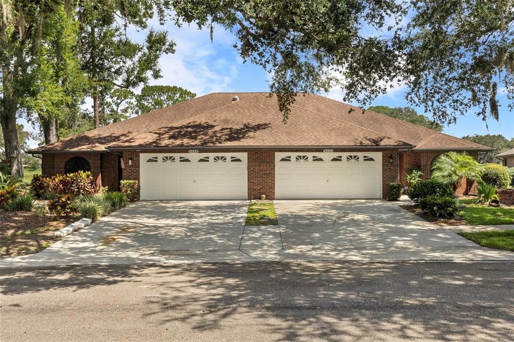 6549 BRENTWOOD DRIVE ZEPHYRHILLS, FL 33542