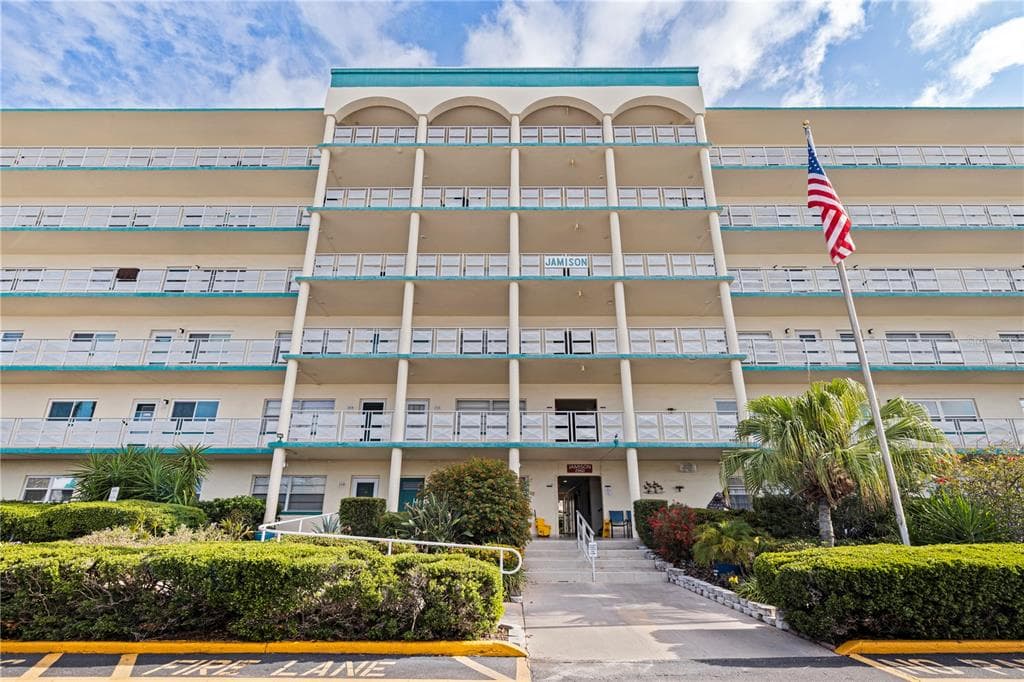 2960 59TH STREET S UNIT 511
