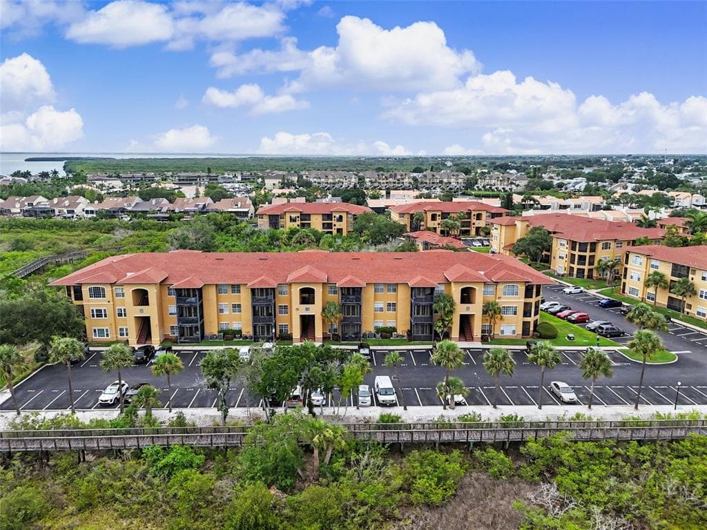 4306 BAYSIDE VILLAGE DRIVE UNIT 301 TAMPA, FL 33615