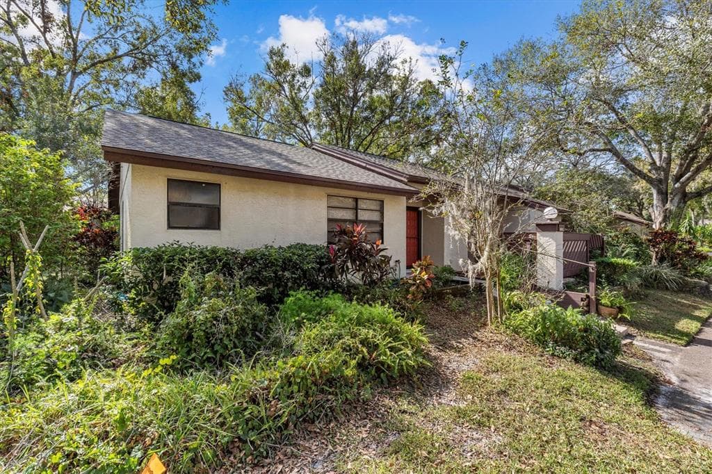 4045 ARROWWOOD COURT PALM HARBOR, FL 34684
